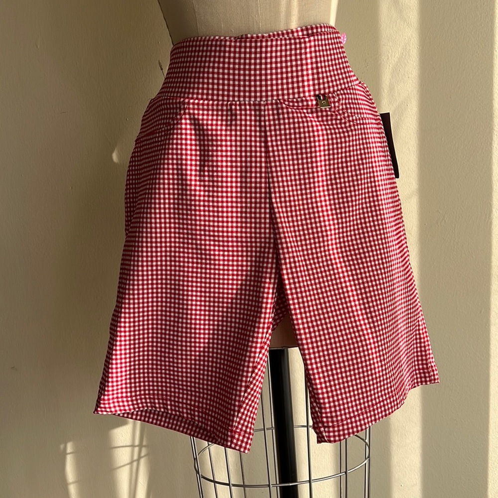 NWT🩳 Women Tommy Hilfiger Red Plaid Bermuda Shorts SZ-8